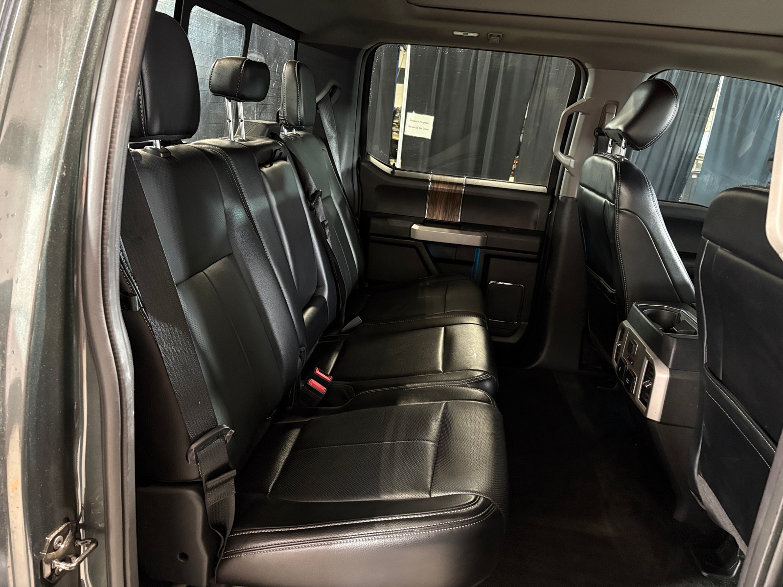 Thumbnail: 2018 Ford Econoline - 5