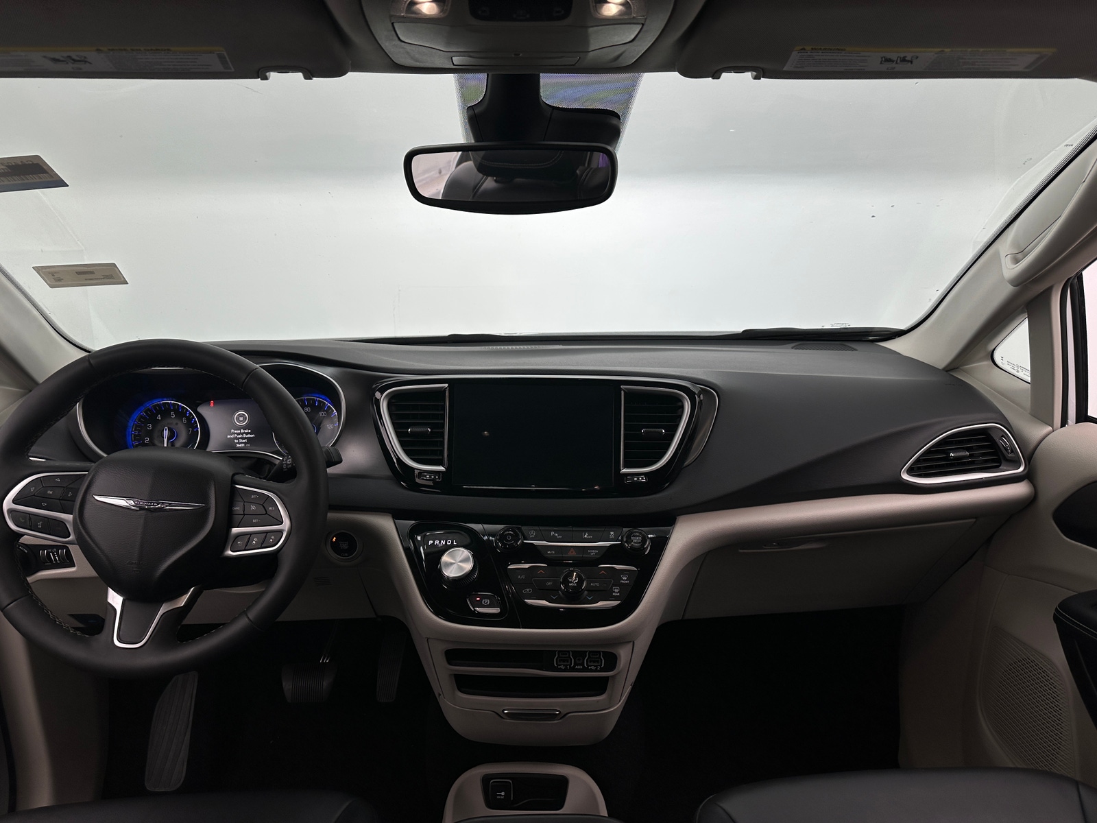 Thumbnail: 2024 Chrysler Pacifica - 2