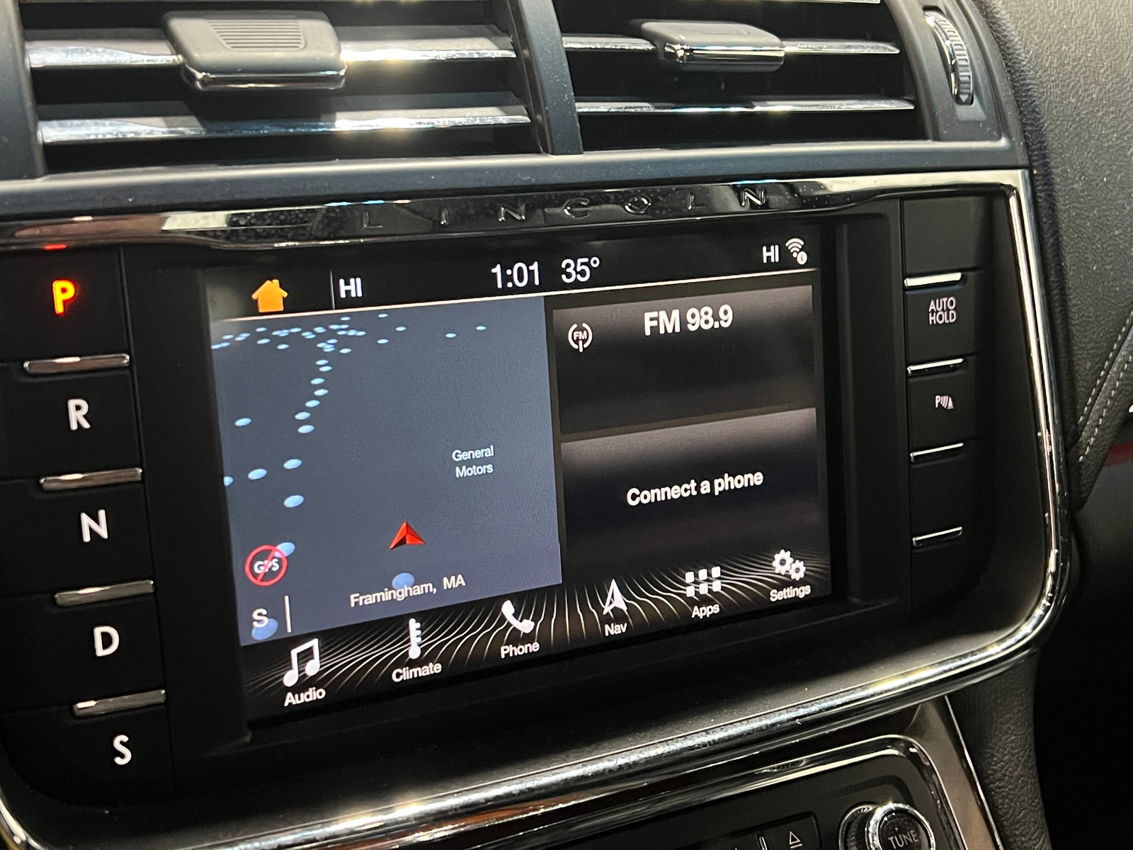 Thumbnail: 2017 Lincoln Continental - 3