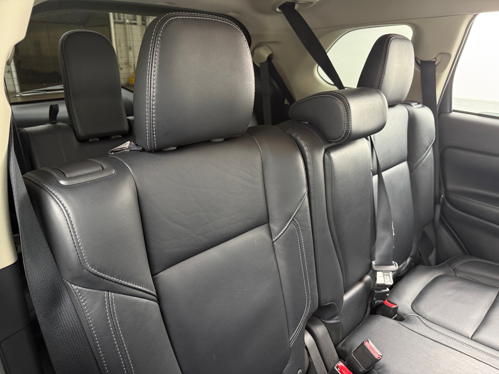 Thumbnail: 2020 Mitsubishi Outlander - 5