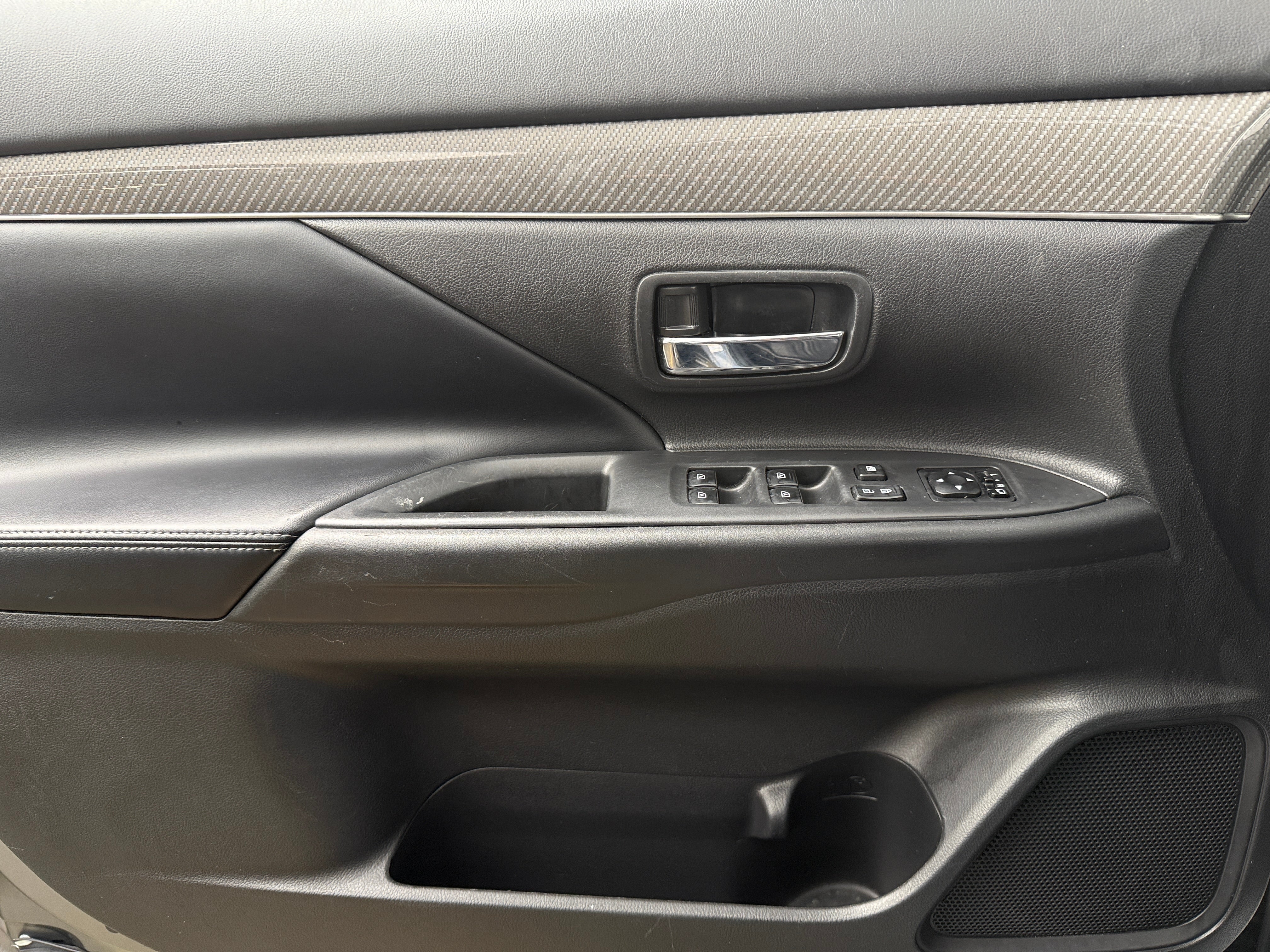 2020 Mitsubishi Outlander