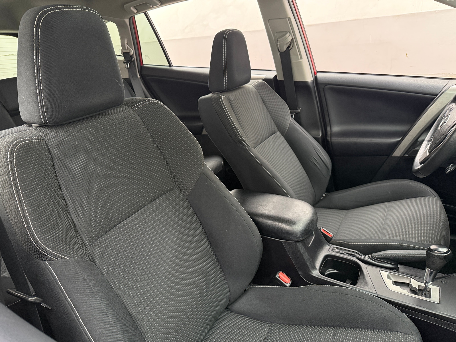 Thumbnail: 2017 Toyota RAV4 - 2