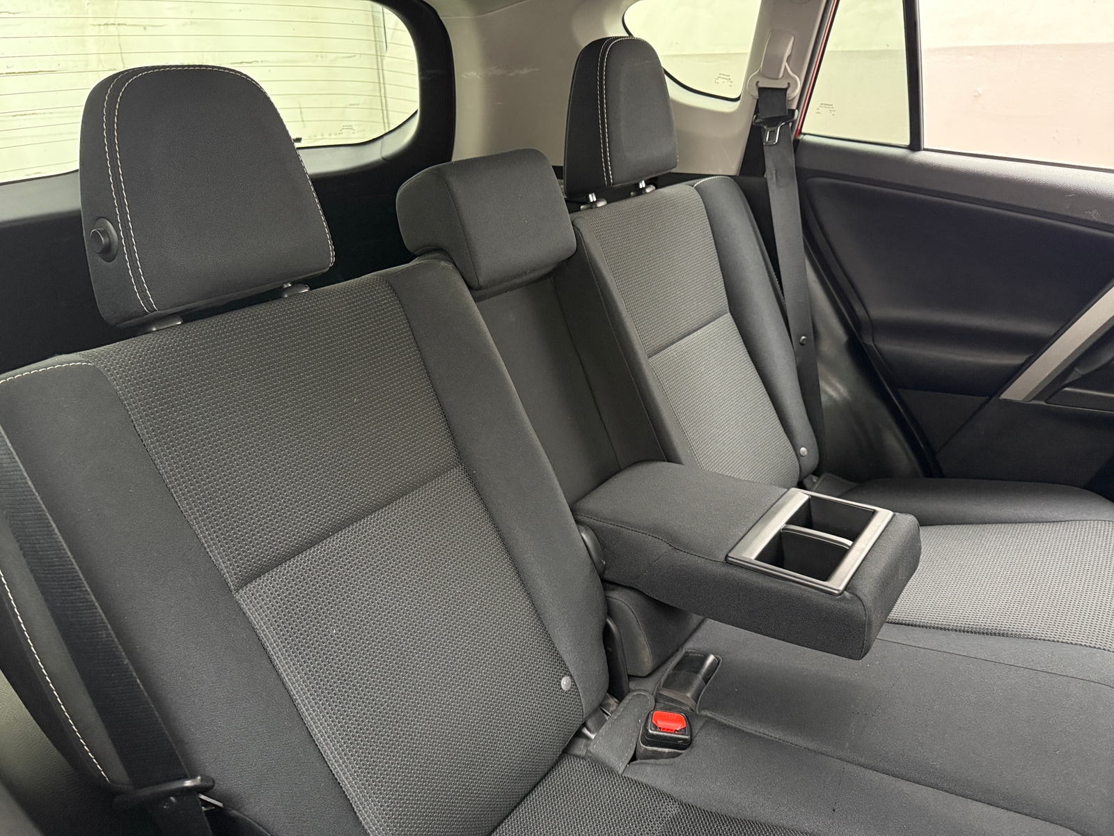 Thumbnail: 2017 Toyota RAV4 - 6