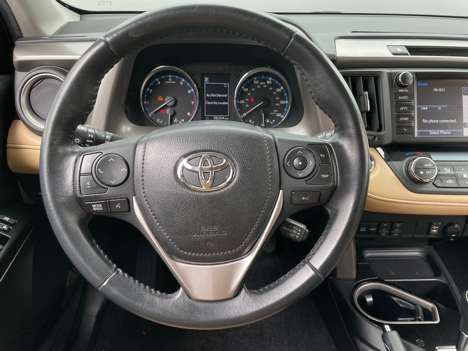 Thumbnail: 2018 Toyota RAV4 - 4
