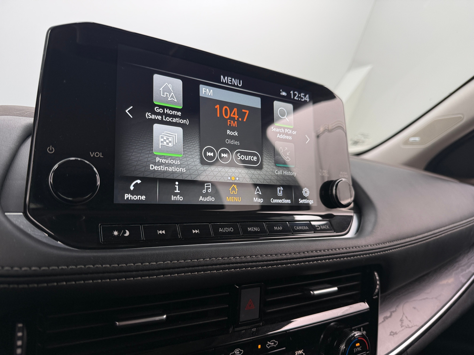 Thumbnail: 2022 Nissan Rogue - 3