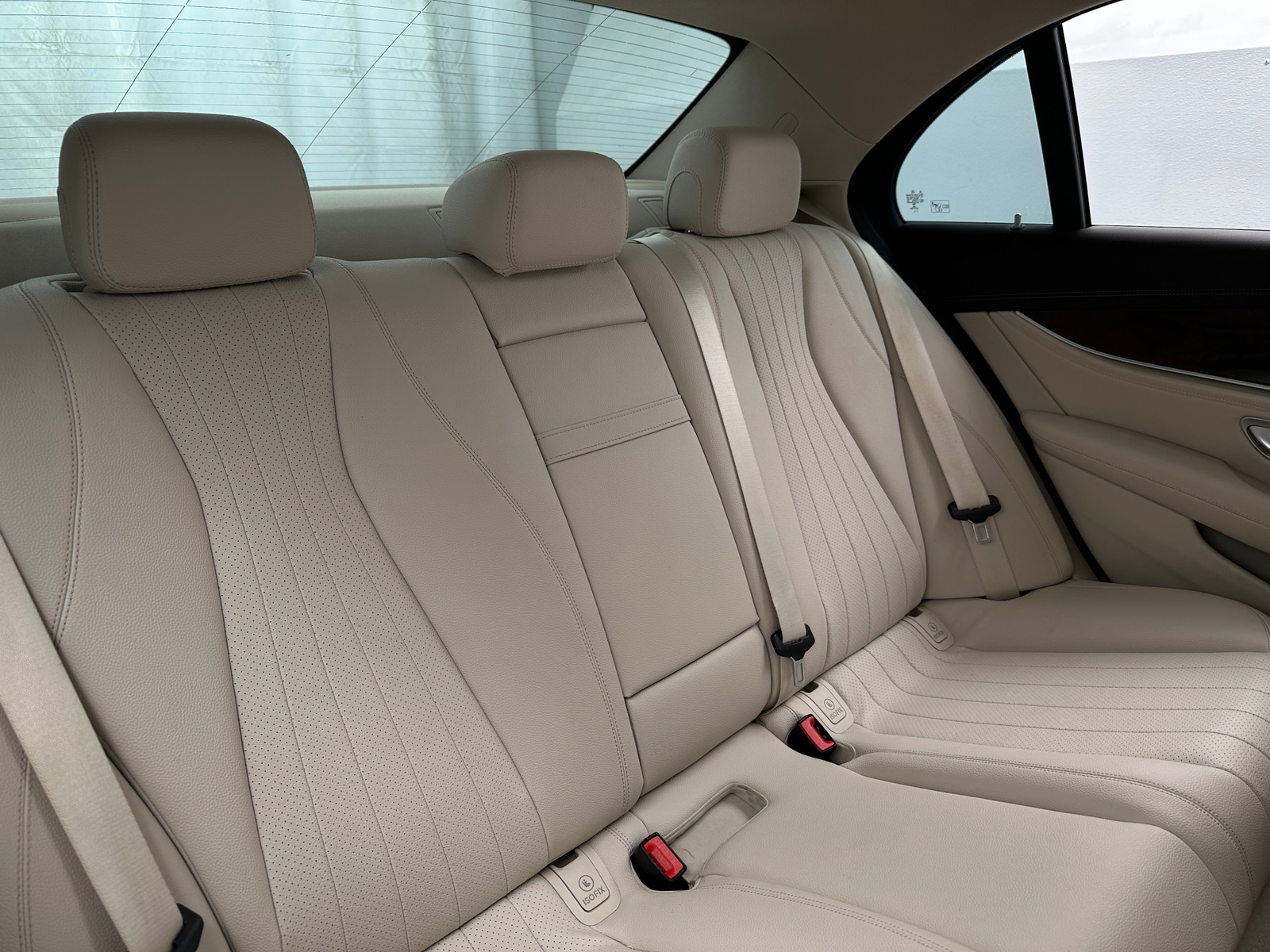 Thumbnail: 2017 Mercedes-Benz E-Class - 5