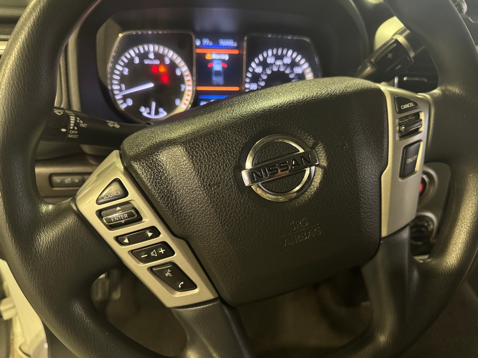 Thumbnail: 2019 Nissan Titan - 5