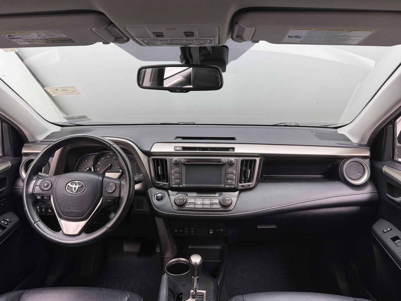 Thumbnail: 2015 Toyota RAV4 - 2