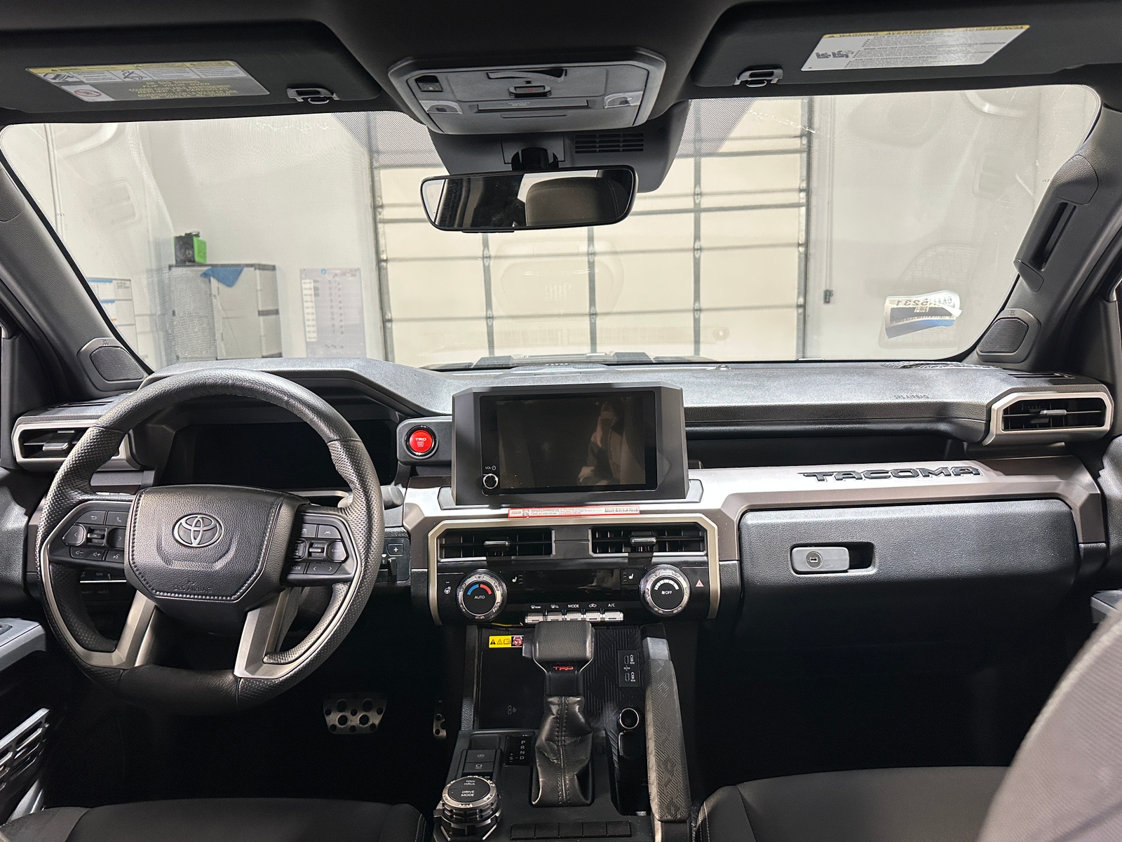 Thumbnail: 2024 Toyota Tacoma - 3