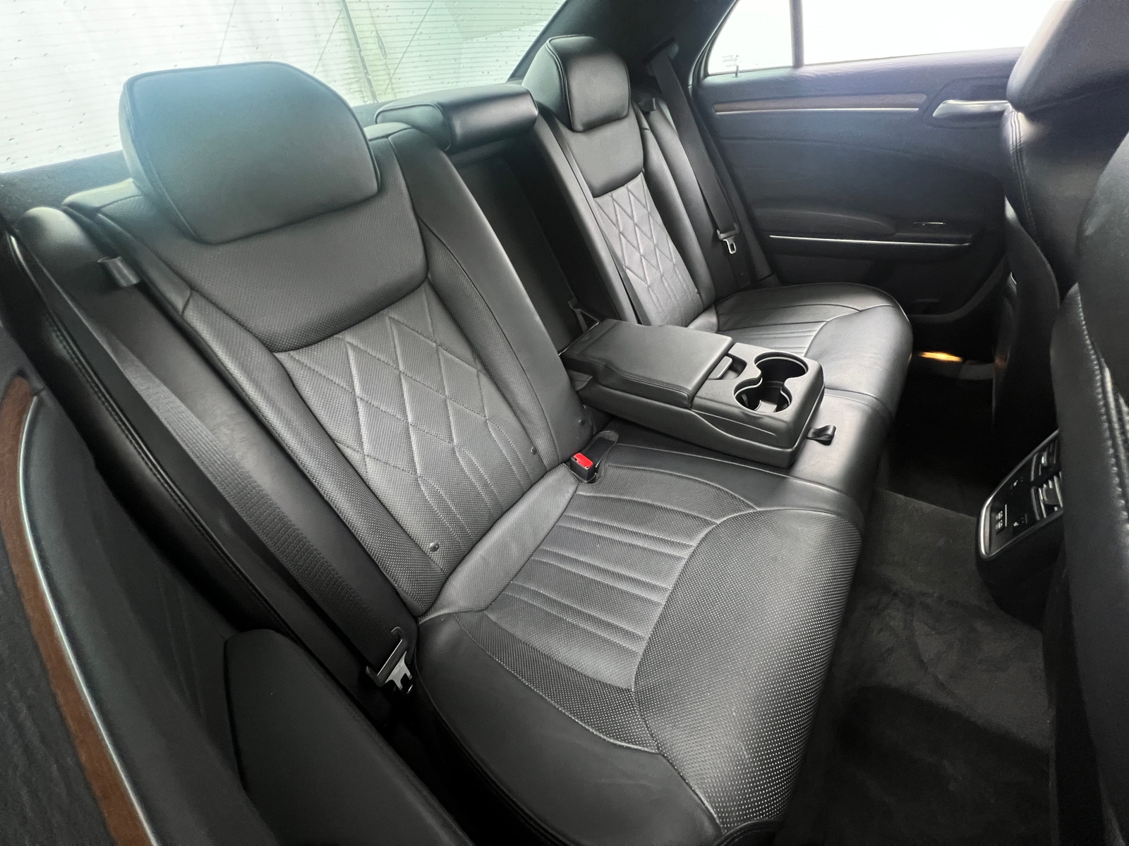 Thumbnail: 2016 Chrysler 300 - 5