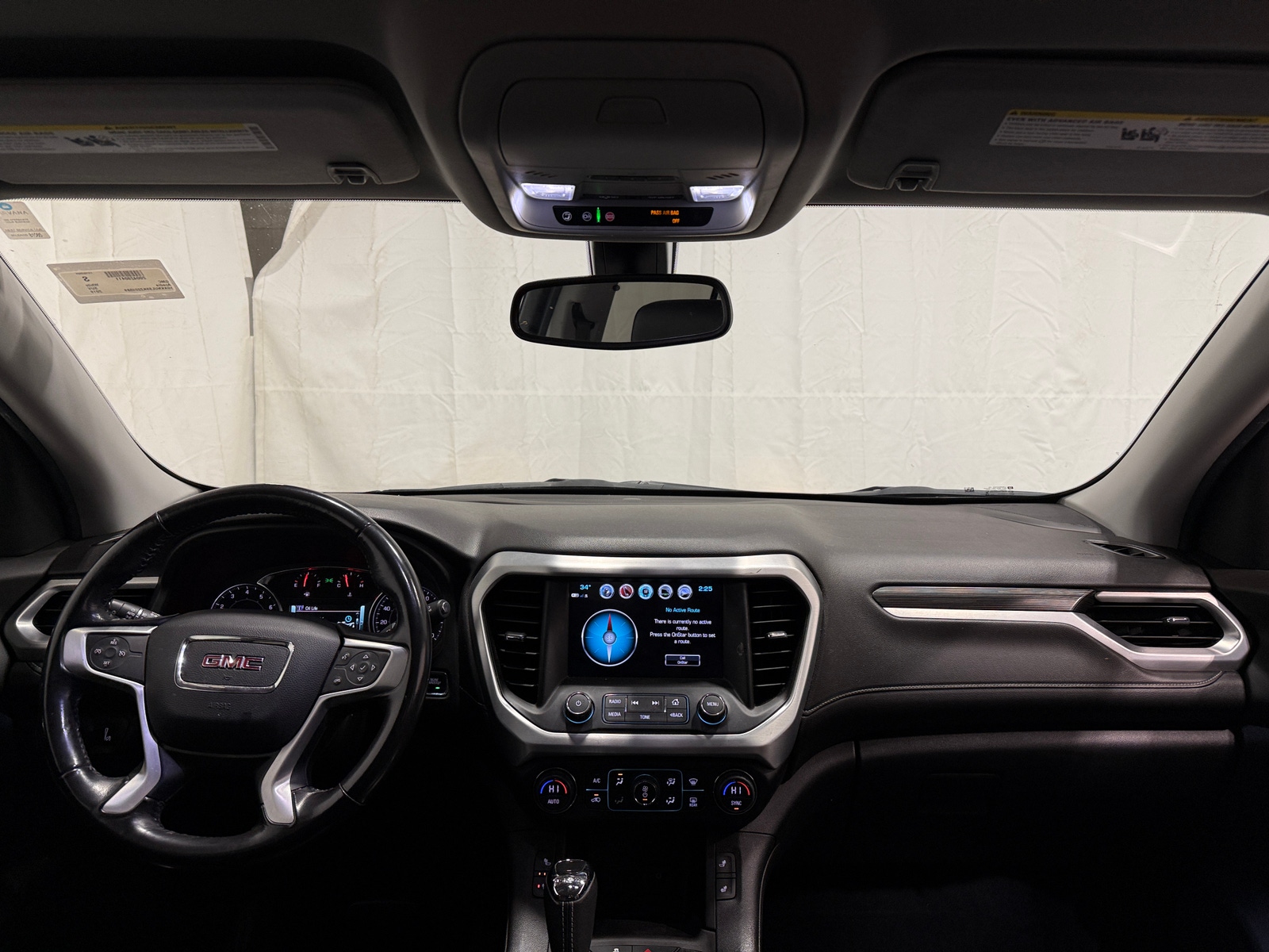 Thumbnail: 2019 GMC Acadia - 2