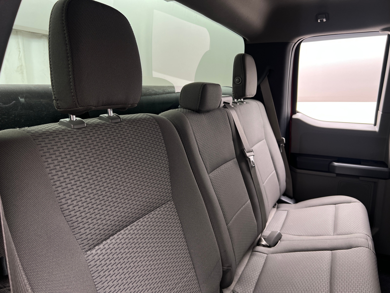 Thumbnail: 2017 Ford Econoline - 6