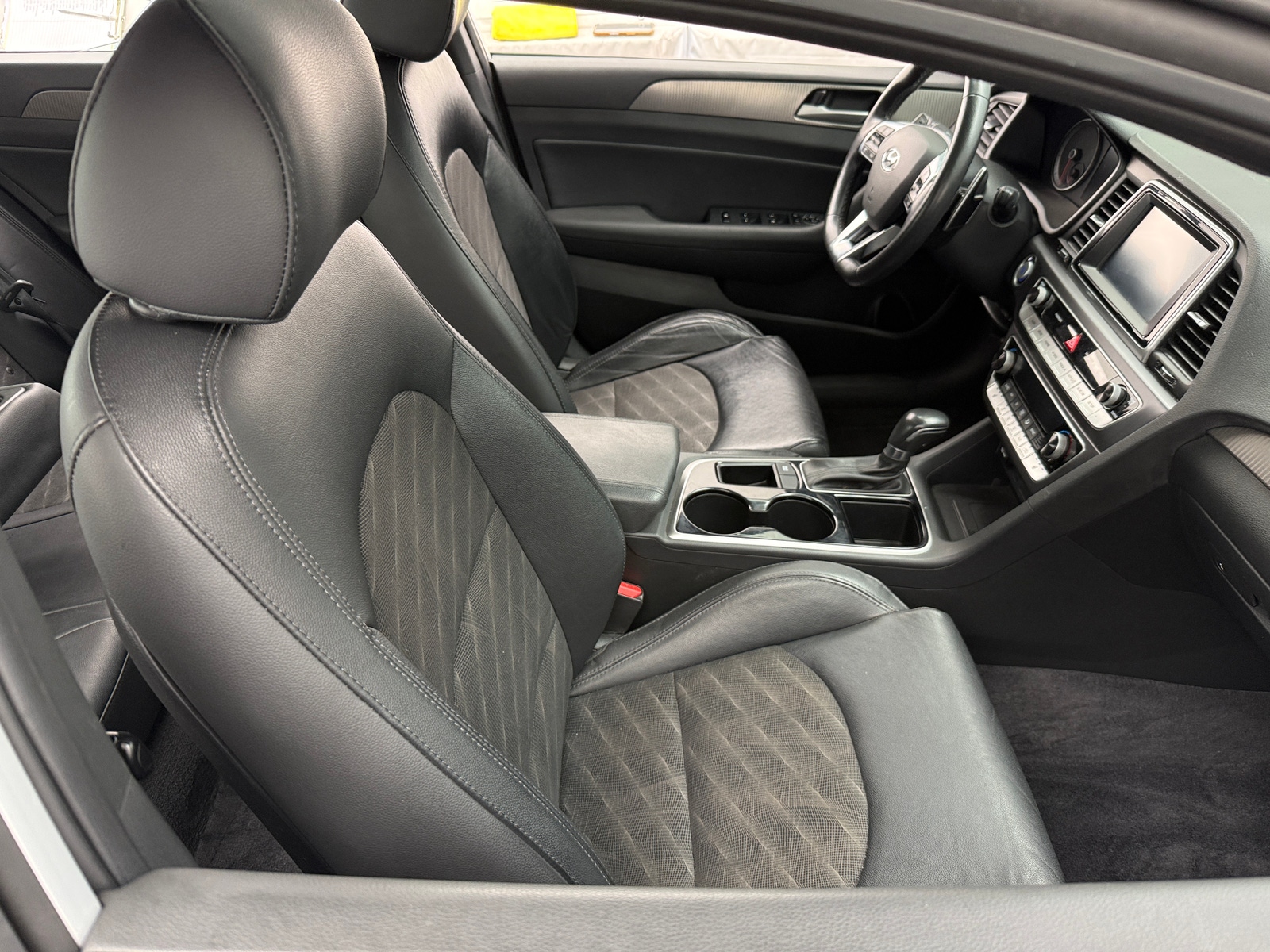 Thumbnail: 2018 Hyundai Sonata - 2