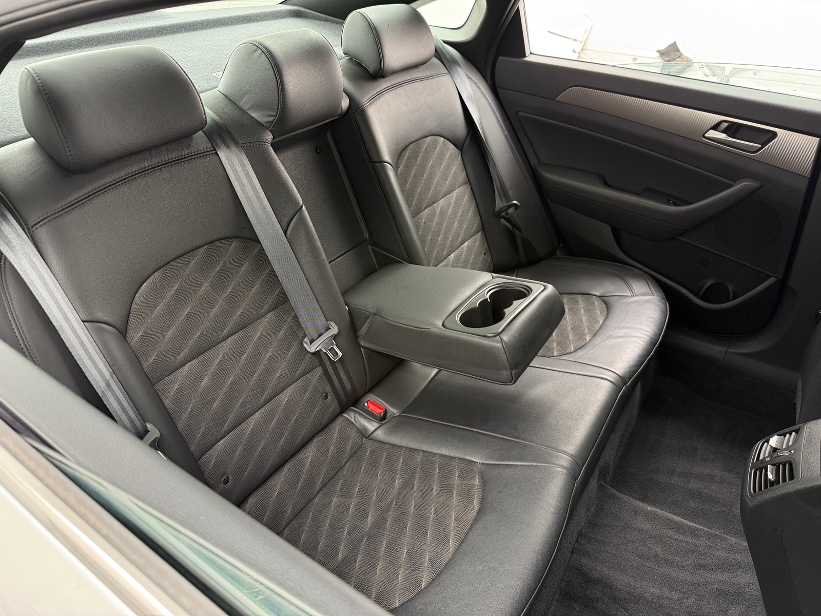 Thumbnail: 2018 Hyundai Sonata - 6