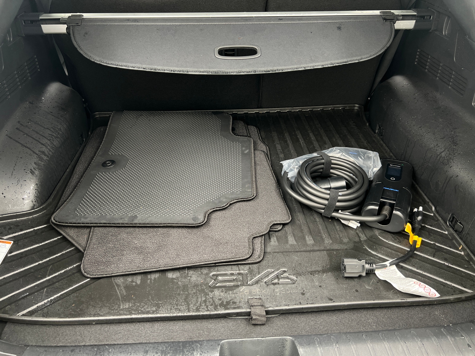 Thumbnail: 2023 Kia EV6 - 6