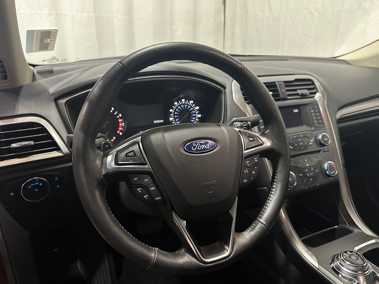 Thumbnail: 2017 Ford Fusion - 4