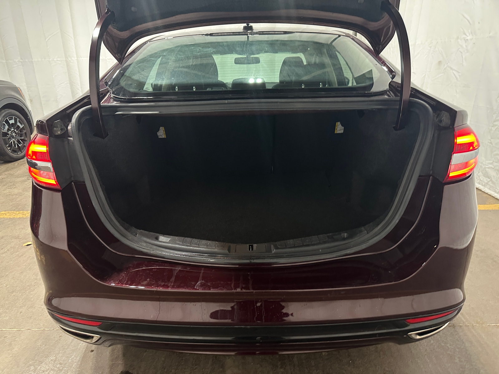 Thumbnail: 2017 Ford Fusion - 6