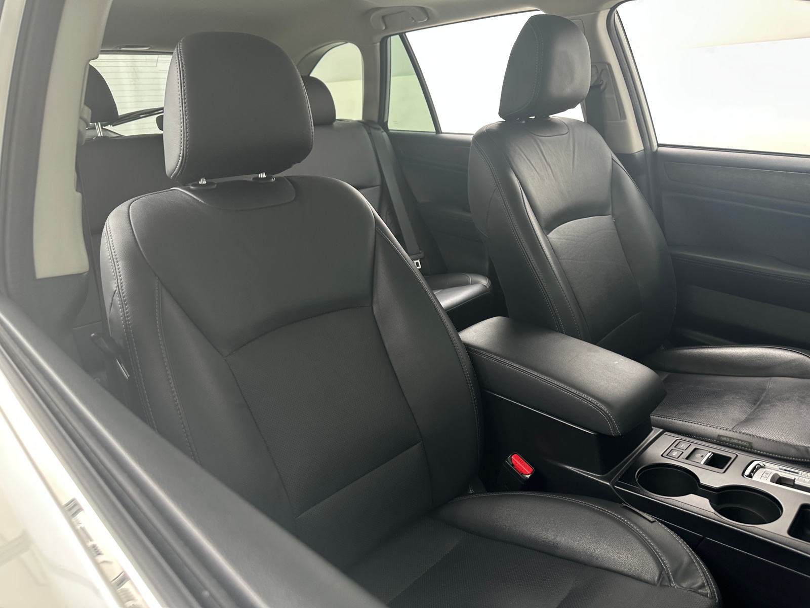 Thumbnail: 2016 Subaru Outback - 2