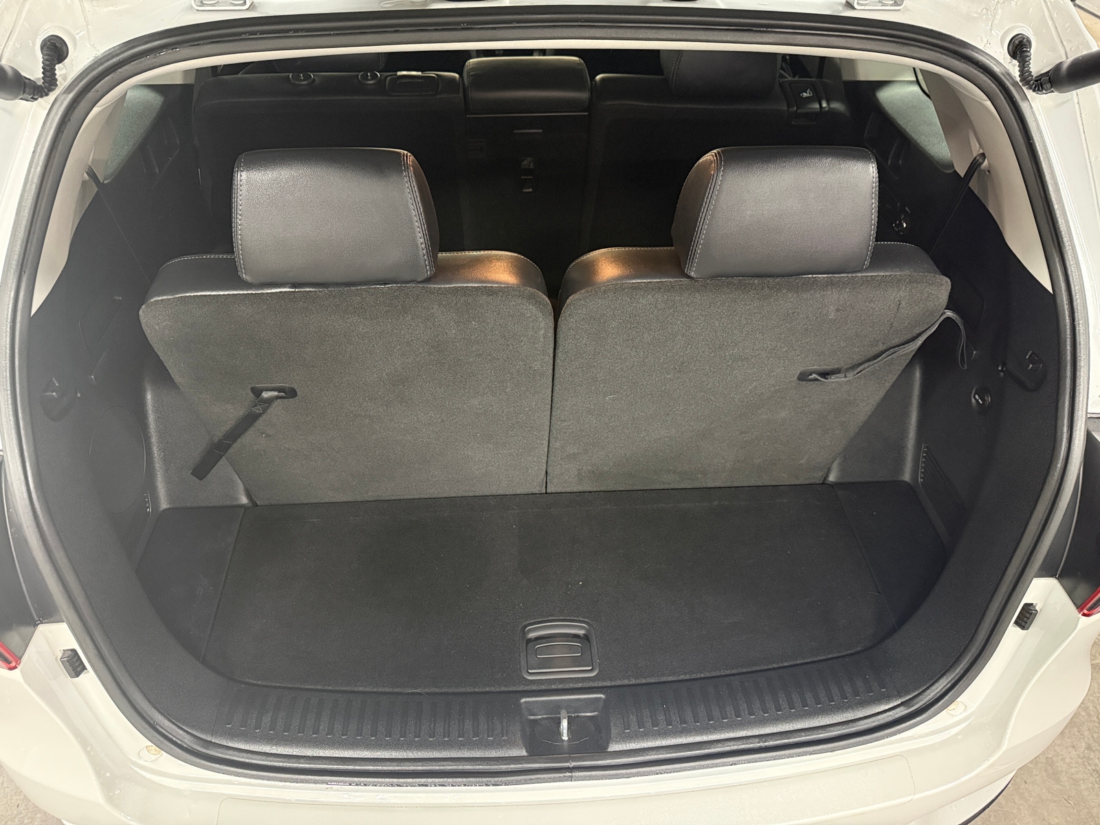 Thumbnail: 2019 Kia Sorento - 7