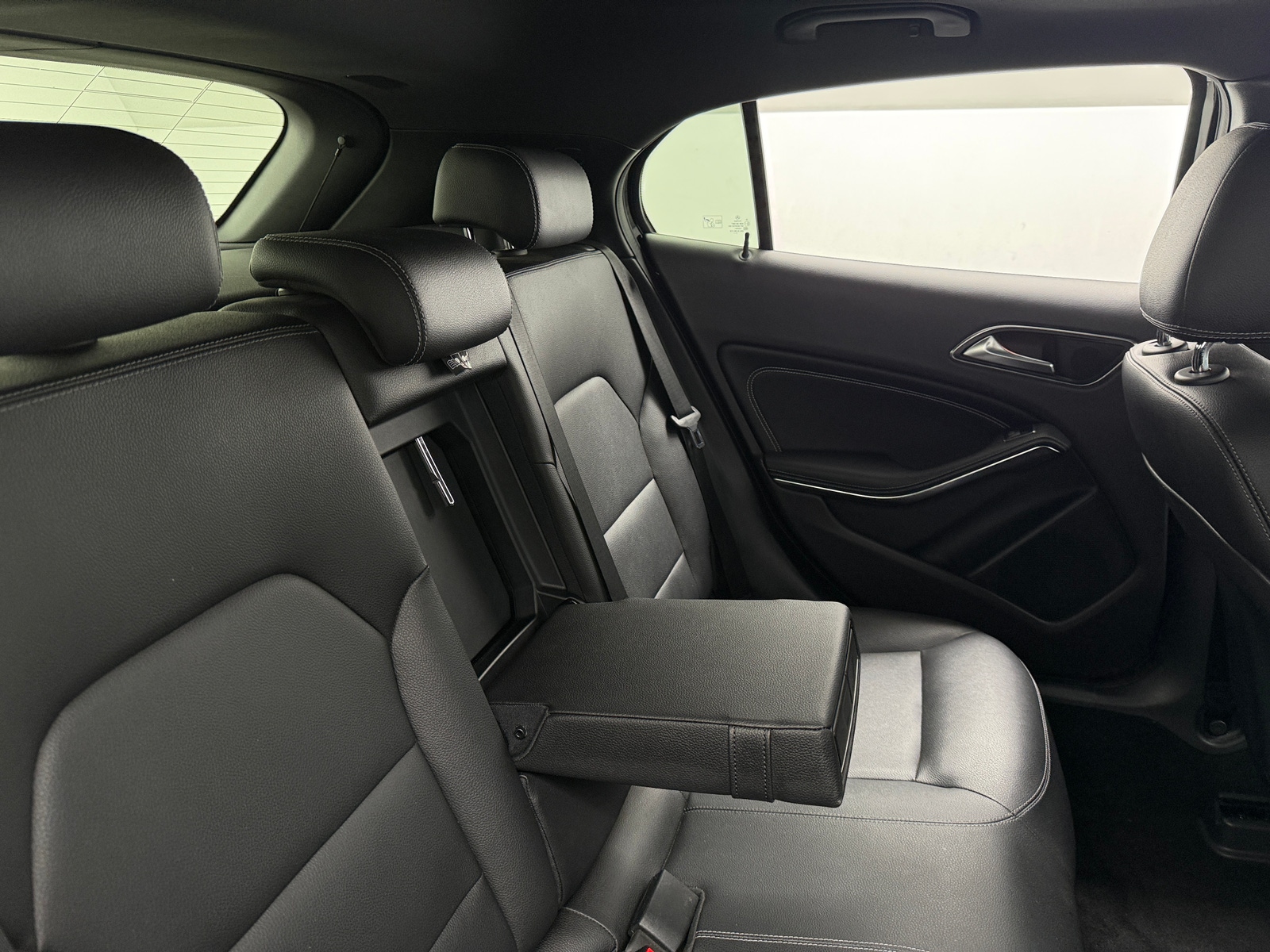 Thumbnail: 2018 Mercedes-Benz GLA - 5