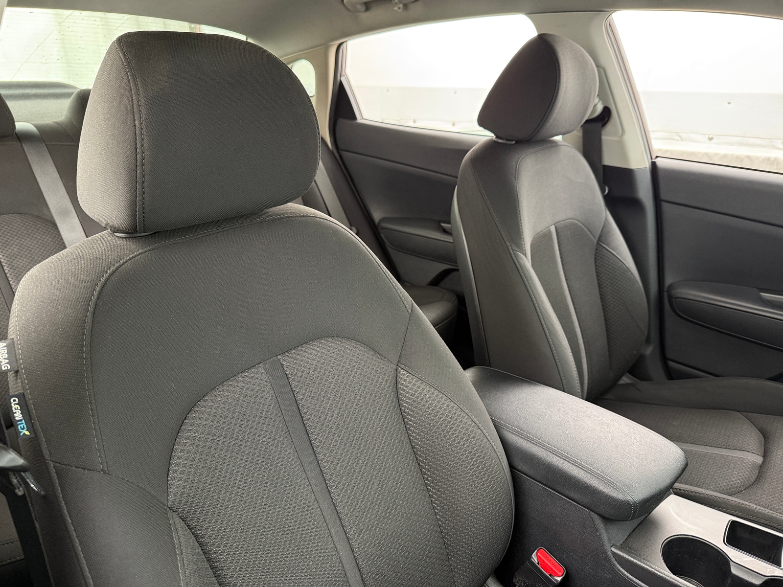 Thumbnail: 2016 Kia Optima - 2