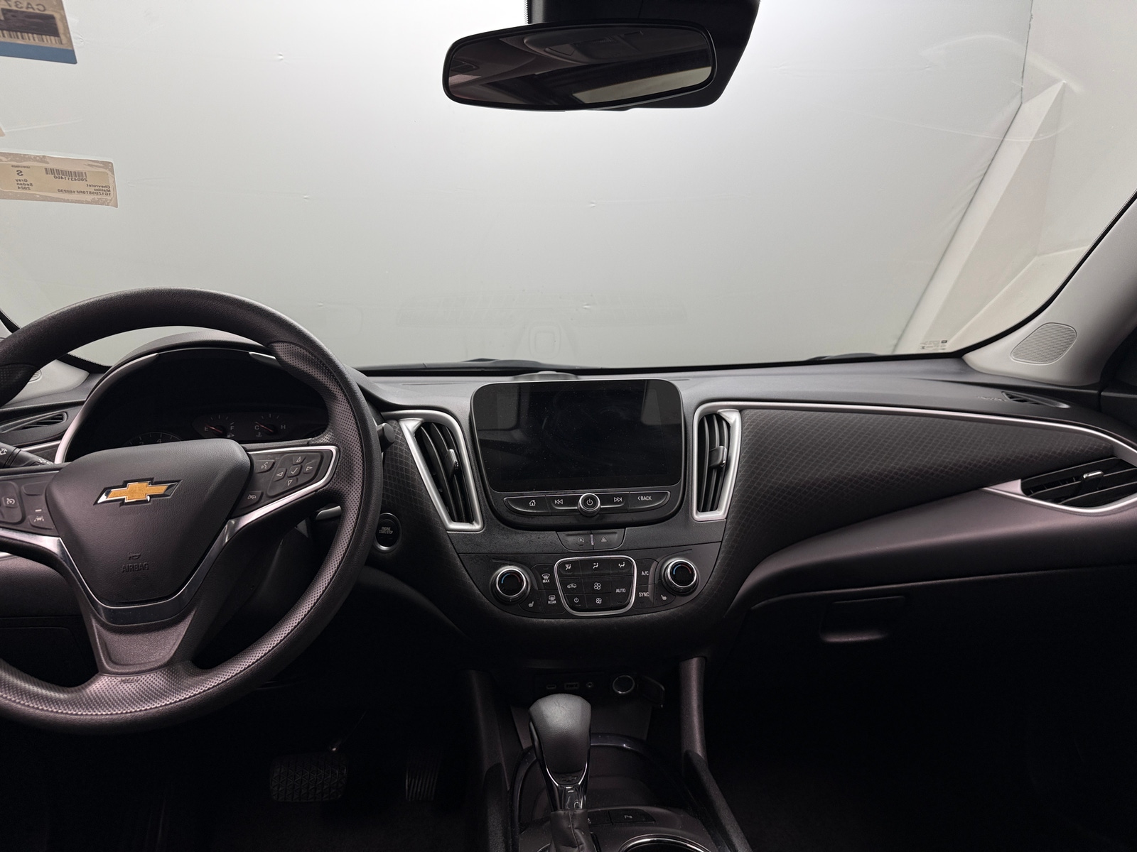 Thumbnail: 2024 Chevrolet Malibu - 3