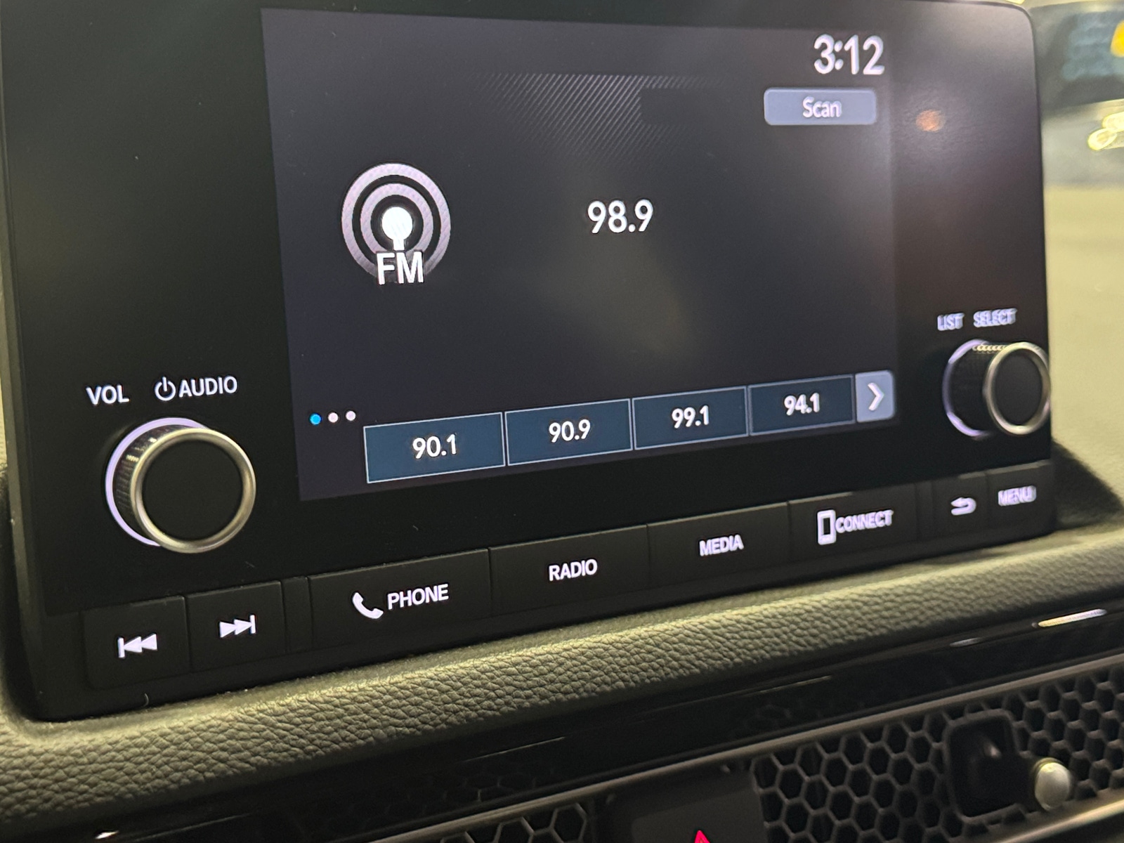 Thumbnail: 2024 Honda Civic - 4