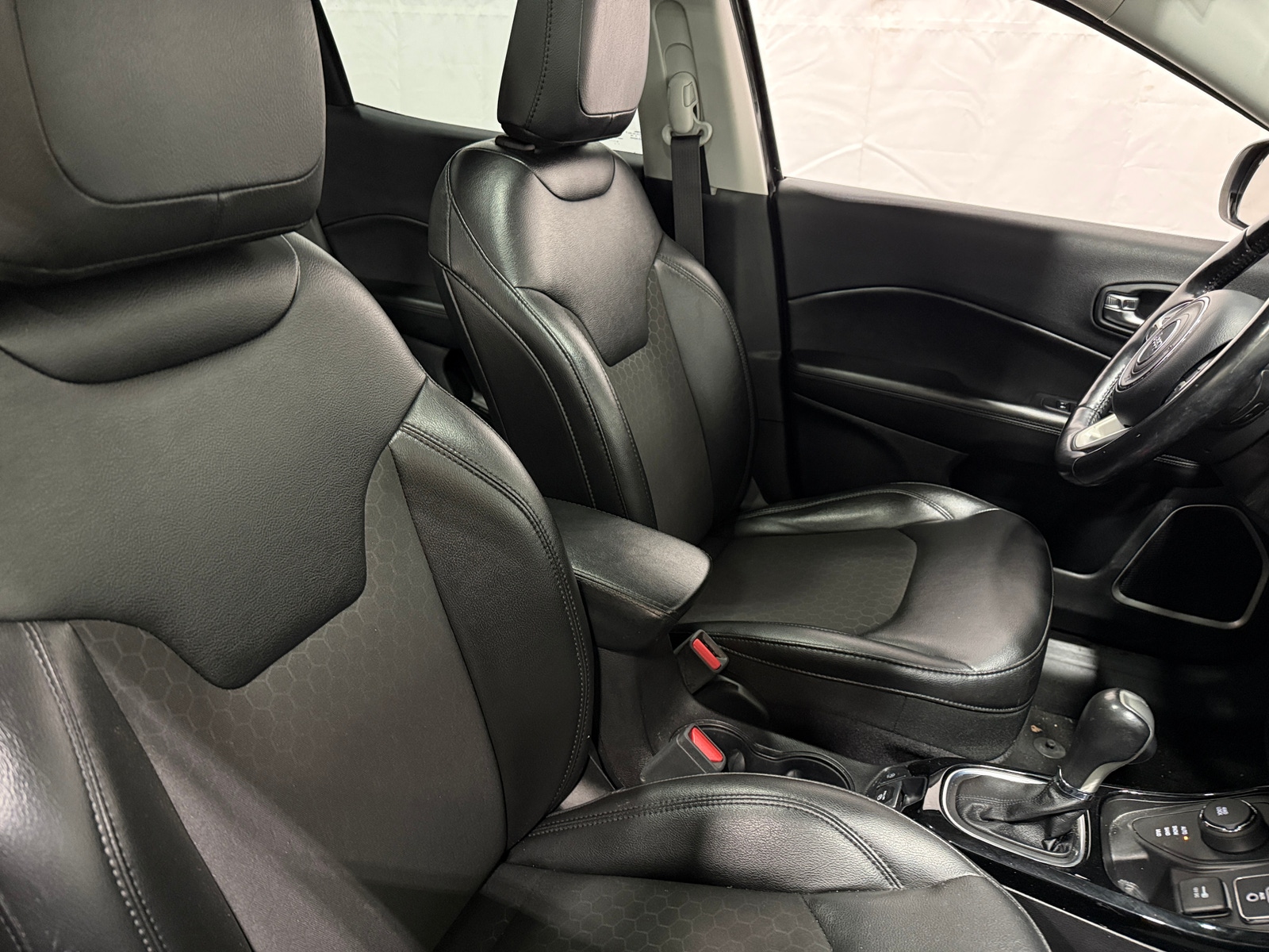 Thumbnail: 2020 Jeep Compass - 2