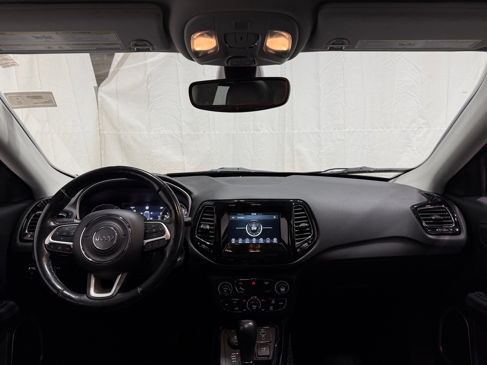 Thumbnail: 2020 Jeep Compass - 3