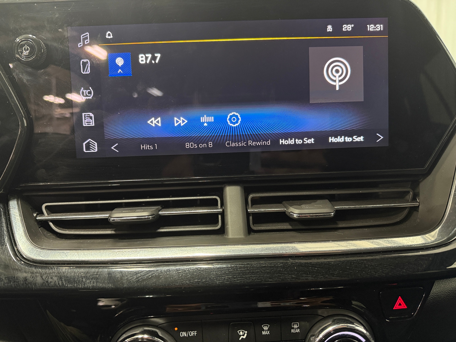 Thumbnail: 2025 Chevrolet Trax - 3