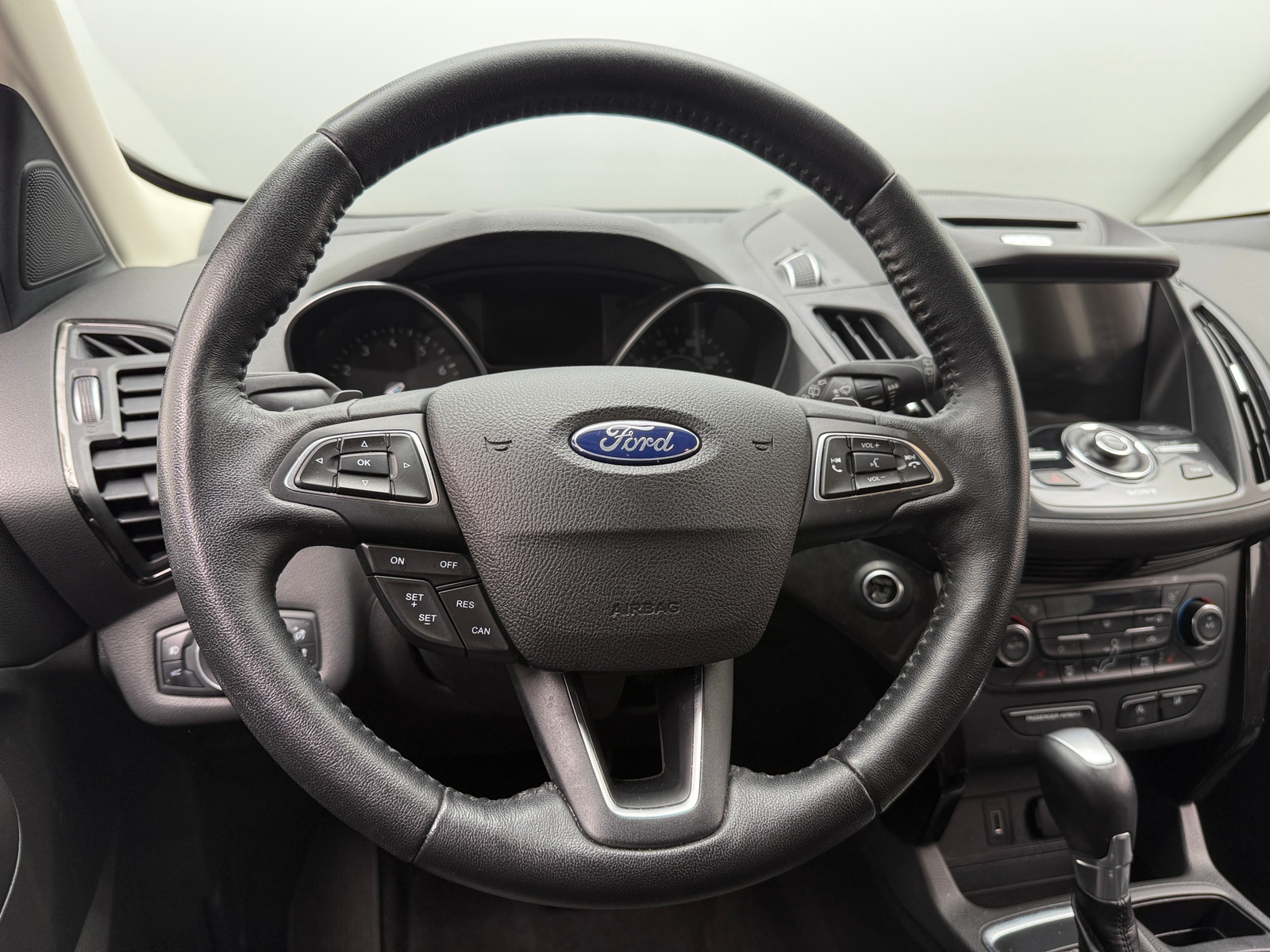 Thumbnail: 2017 Ford Escape - 4