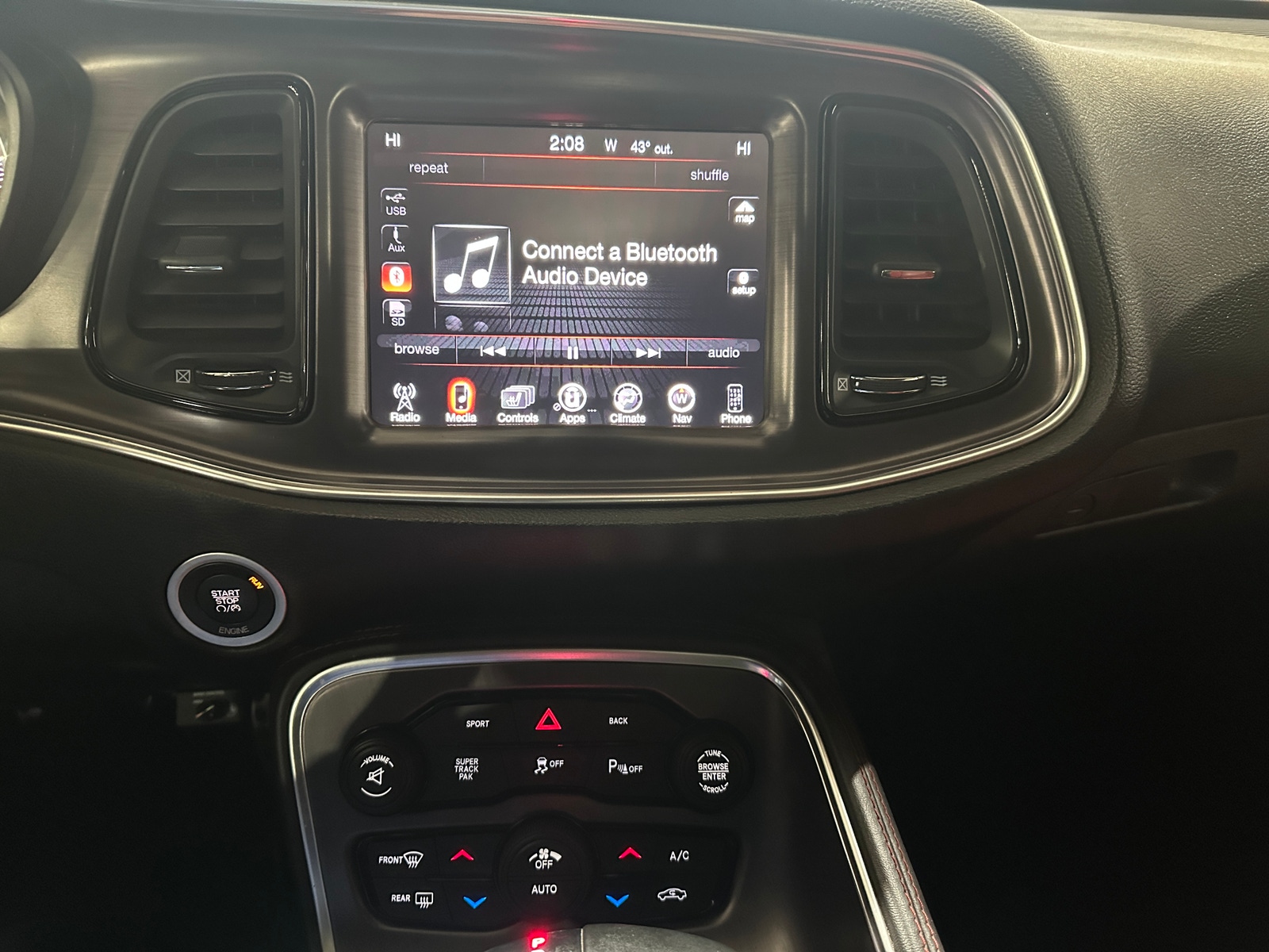 Thumbnail: 2016 Dodge Challenger - 2