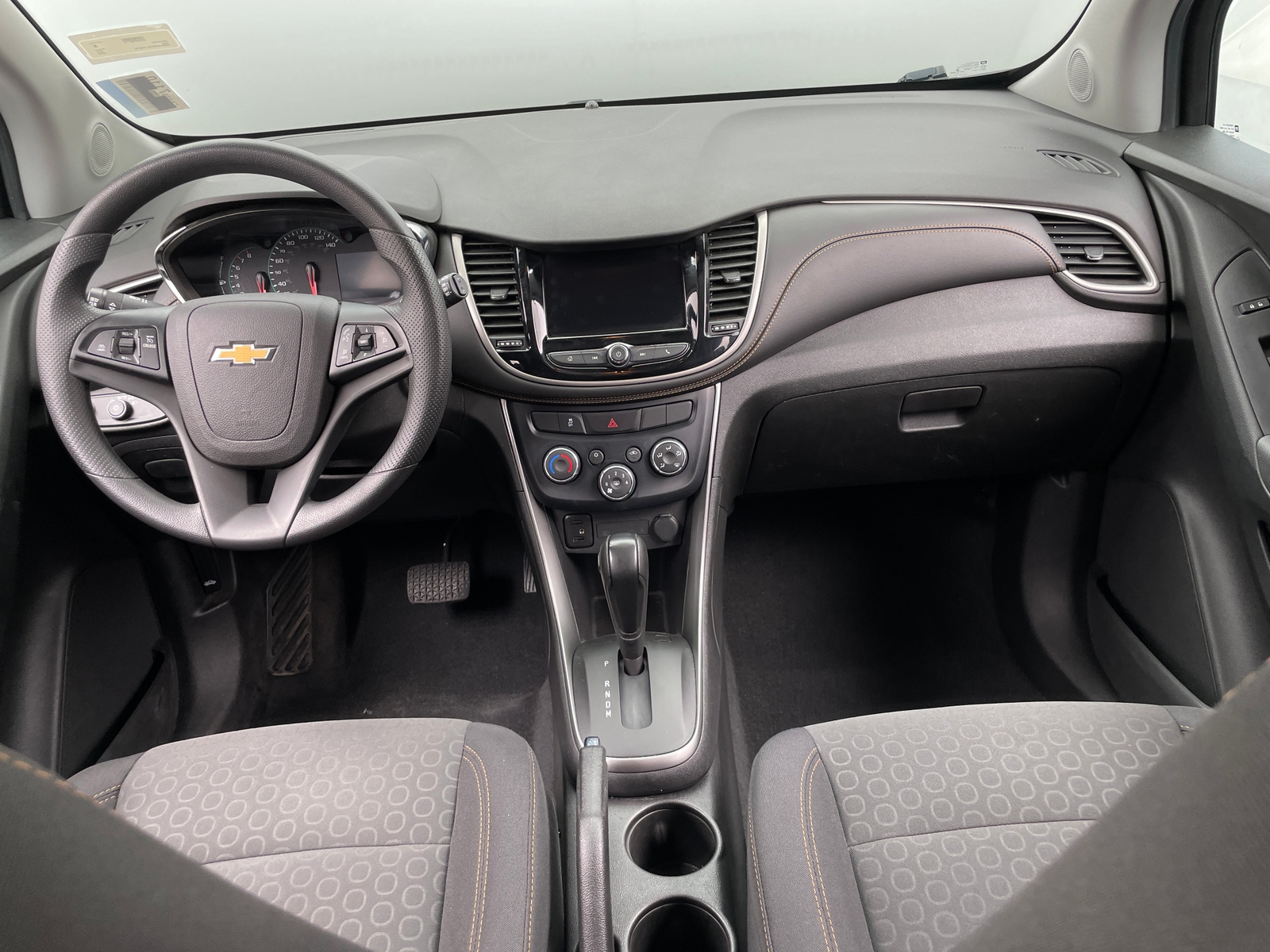 Thumbnail: 2020 Chevrolet Trax - 3