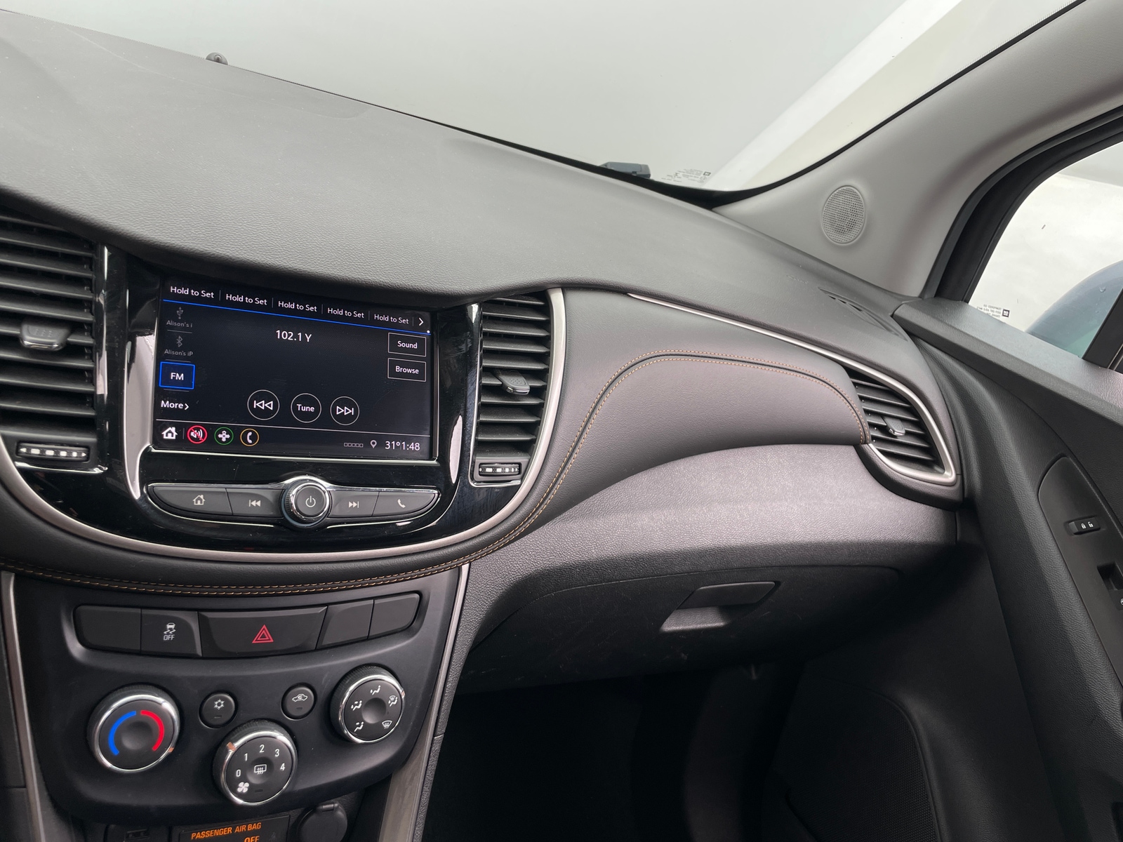 Thumbnail: 2020 Chevrolet Trax - 4