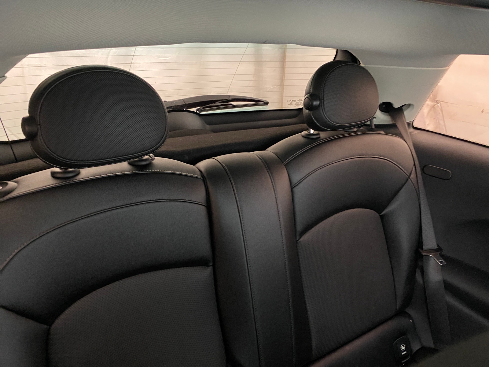 Thumbnail: 2015 MINI Cooper Hardtop - 5