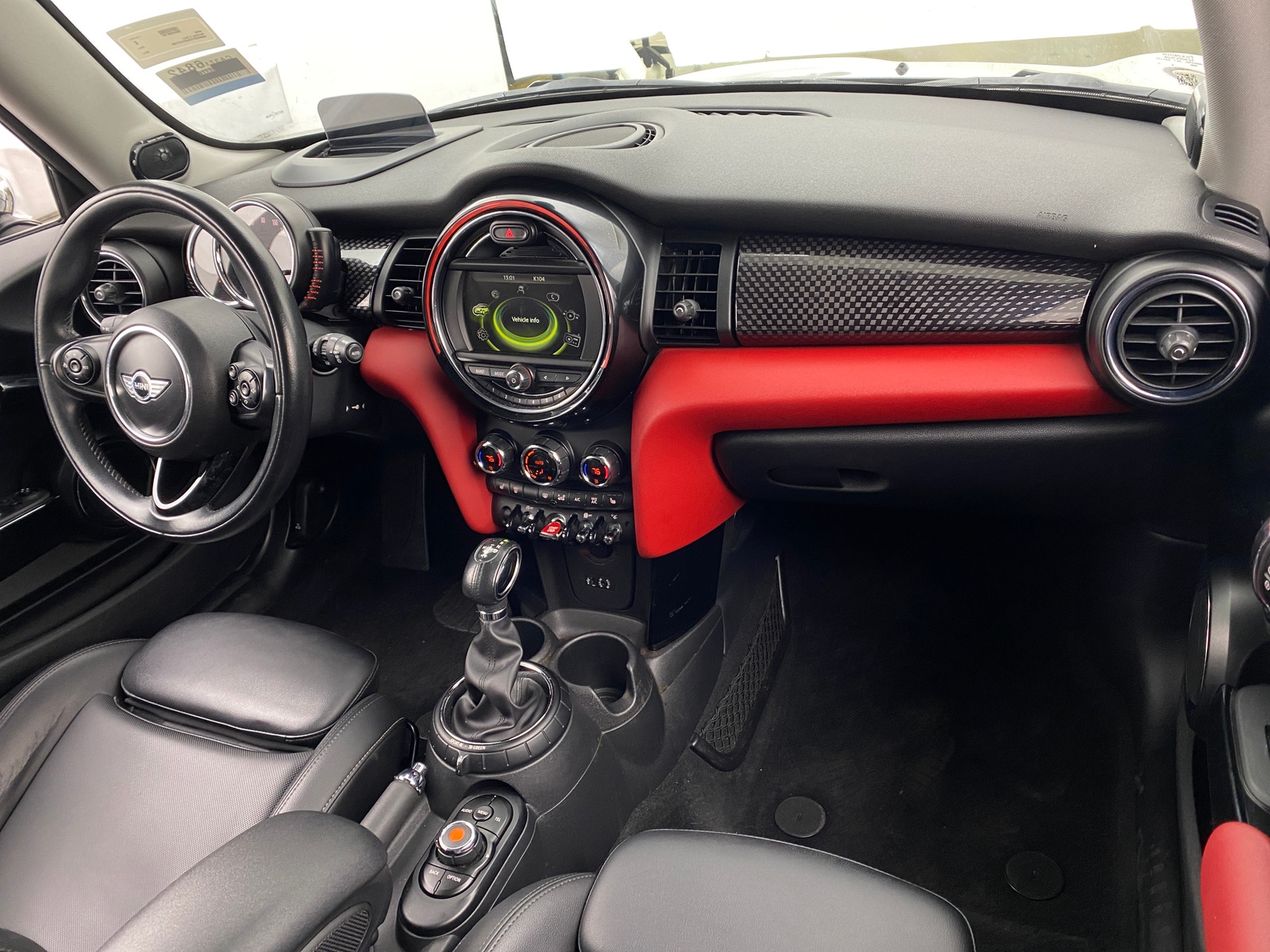 Thumbnail: 2015 MINI Cooper Hardtop - 2