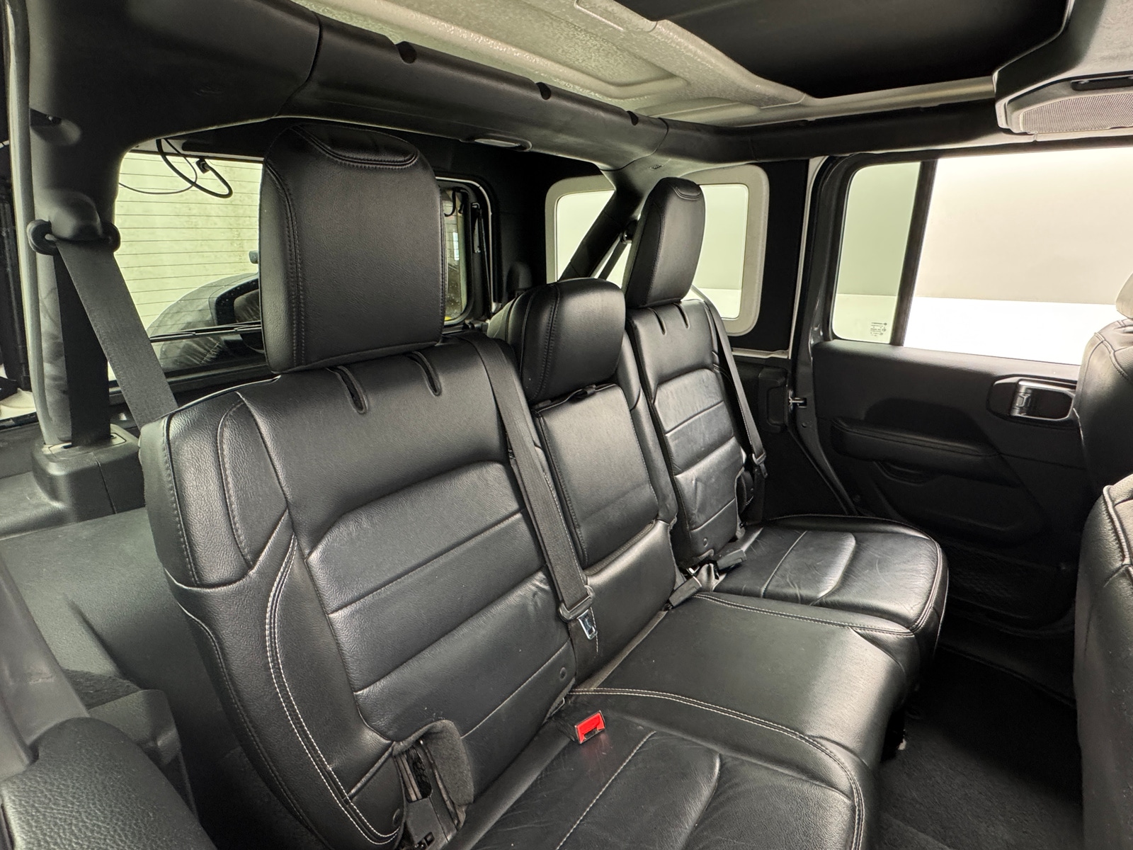 Thumbnail: 2018 Jeep Wrangler - 5