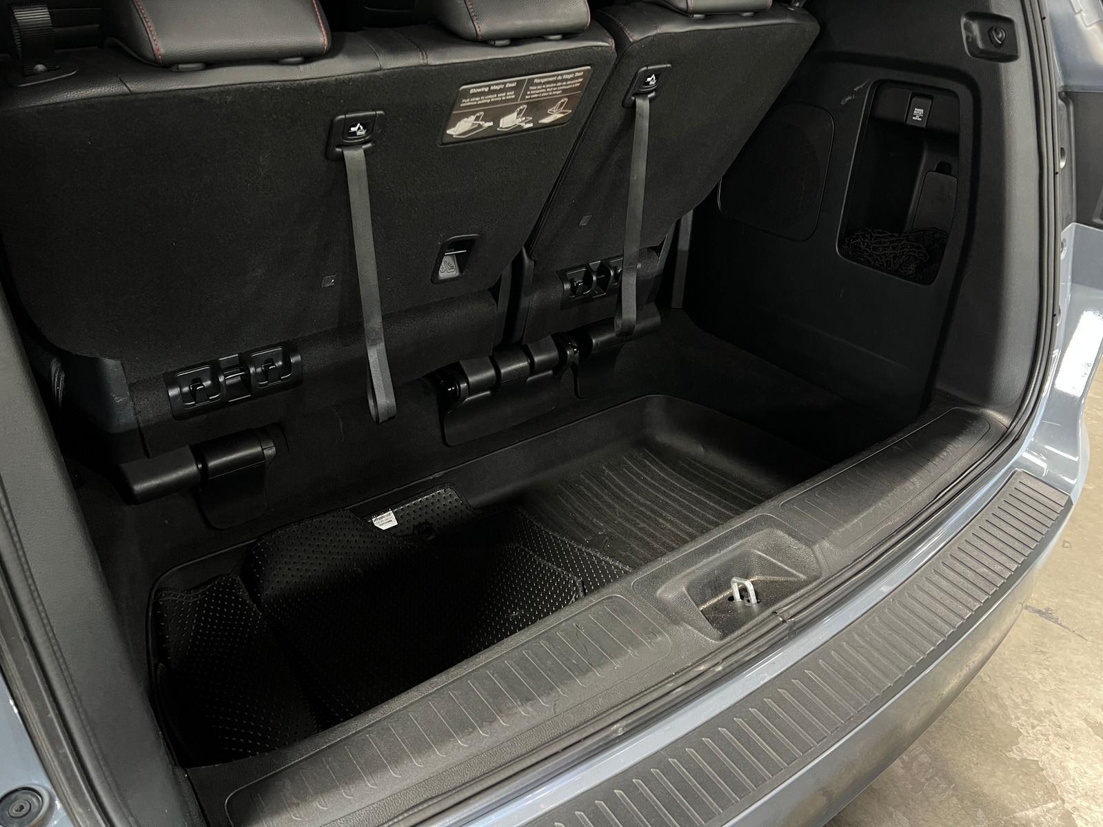 Thumbnail: 2023 Honda Odyssey - 6