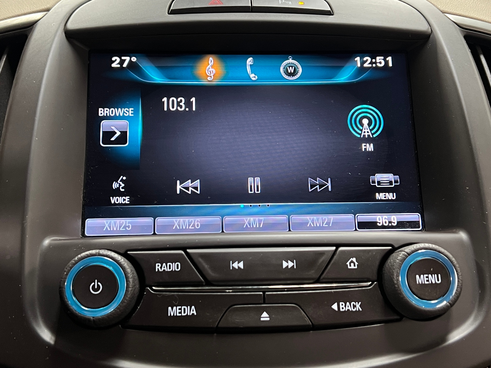 Thumbnail: 2015 Buick LaCrosse - 3