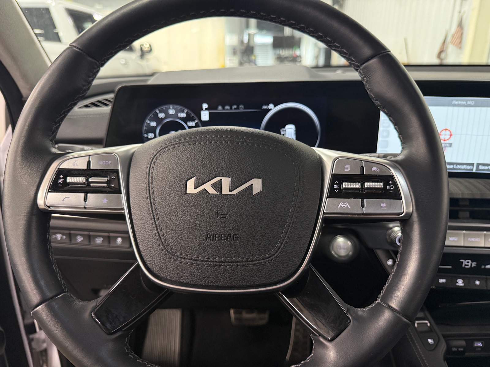 Thumbnail: 2025 Kia Telluride - 4