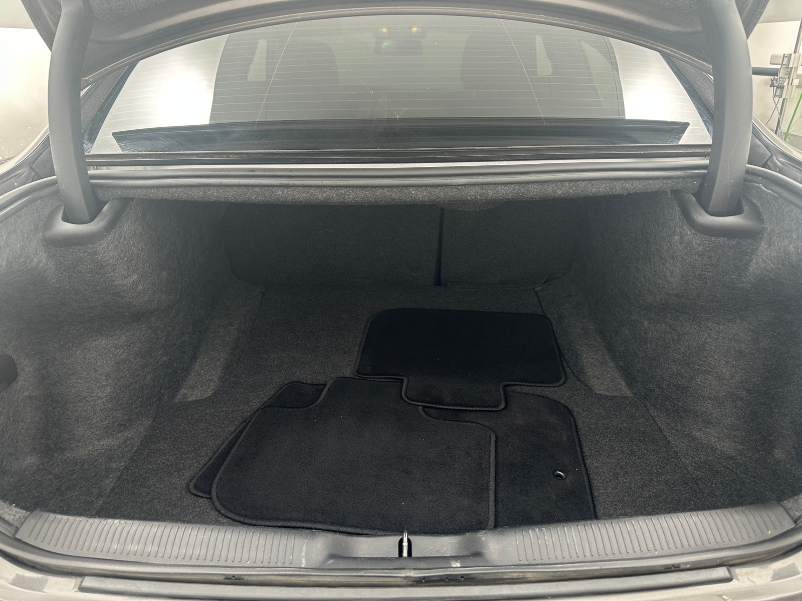 Thumbnail: 2019 Dodge Charger - 7