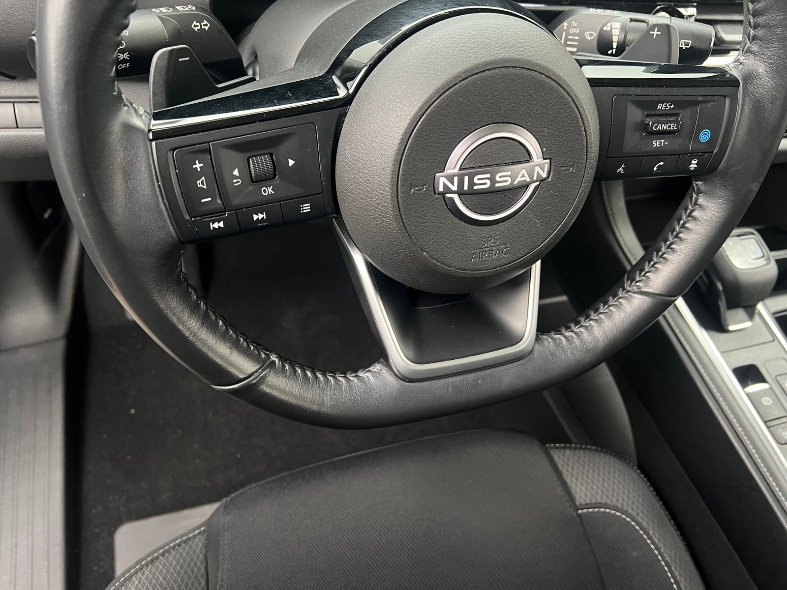 Thumbnail: 2022 Nissan Pathfinder - 5