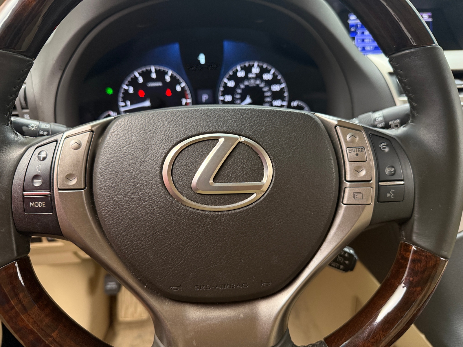 Thumbnail: 2015 Lexus RX - 5