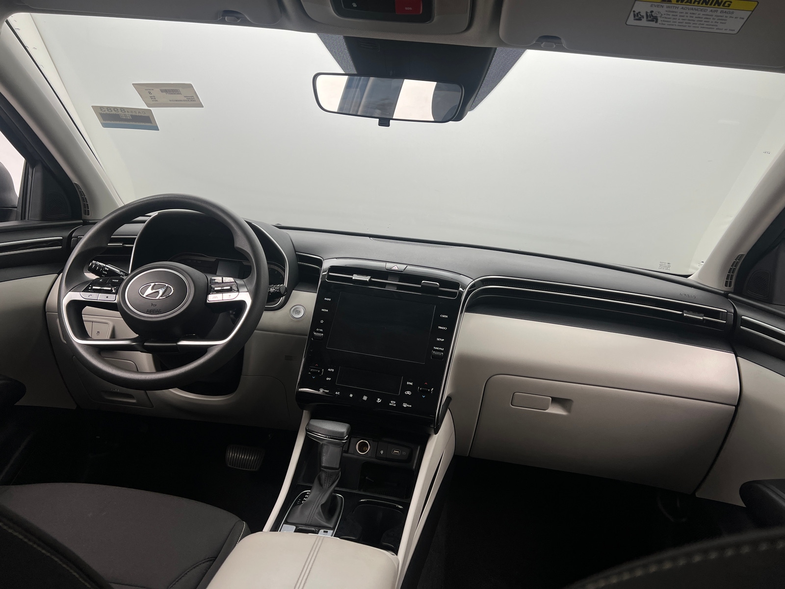 Thumbnail: 2024 Hyundai Tucson - 3