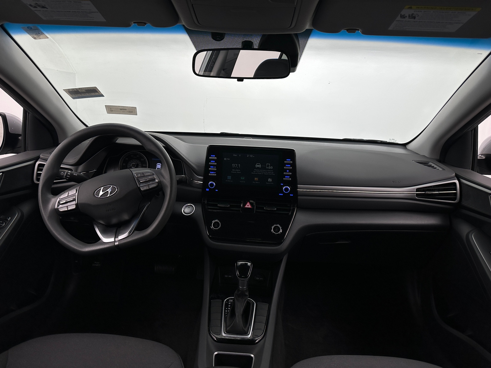 Thumbnail: 2020 Hyundai Ioniq - 3