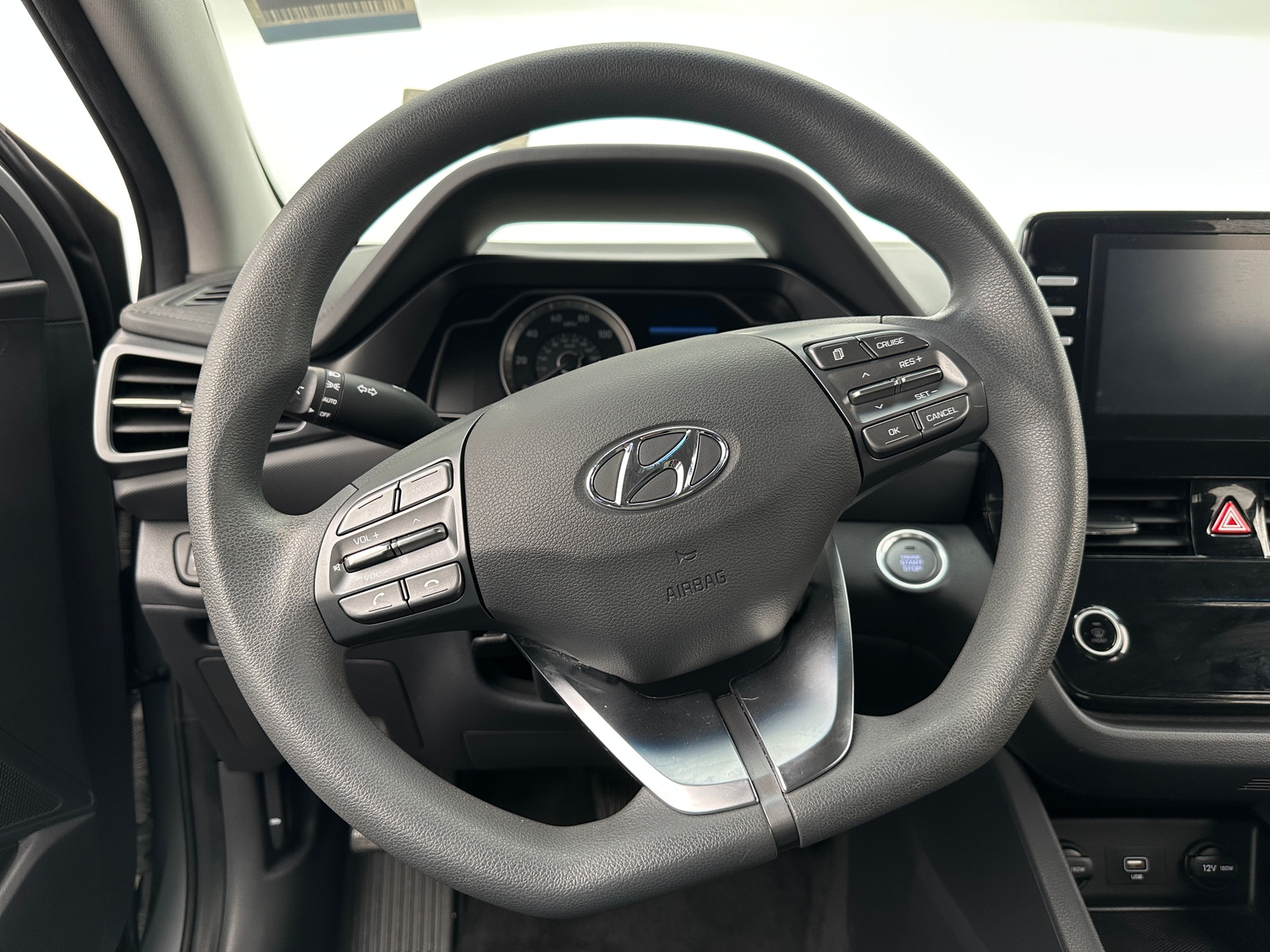 Thumbnail: 2020 Hyundai Ioniq - 5