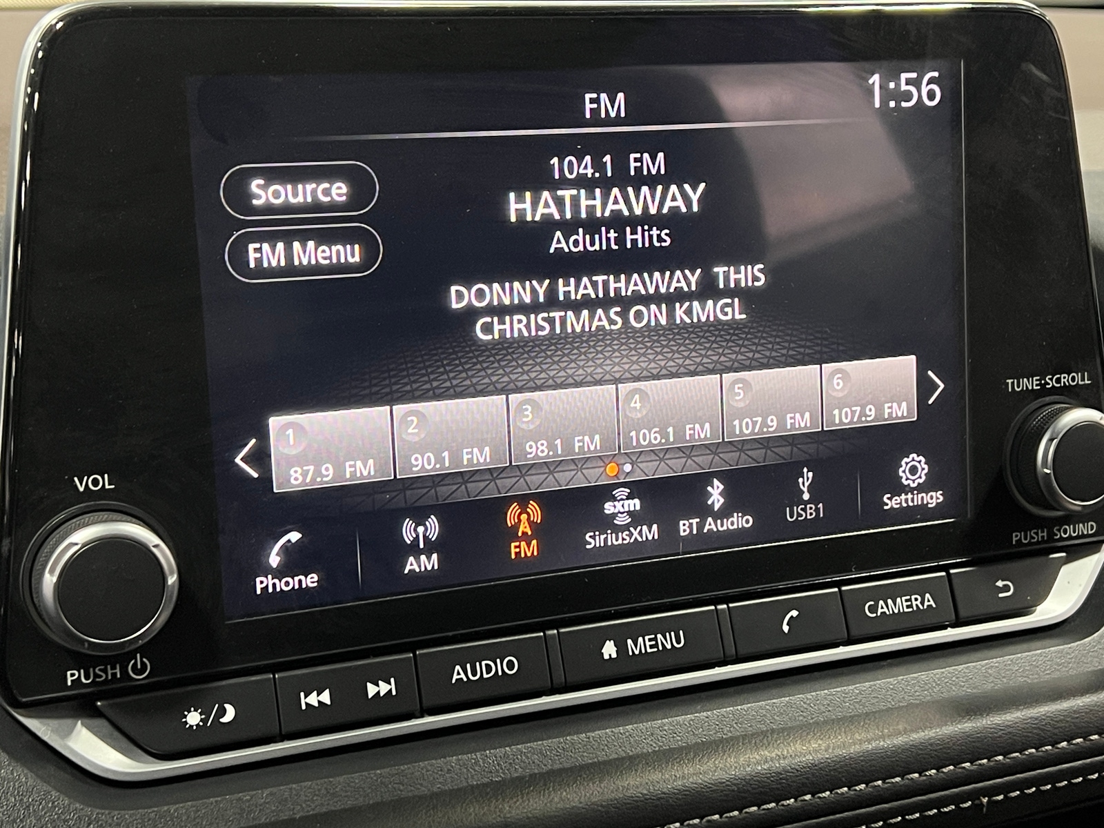 Thumbnail: 2023 Nissan Rogue - 4