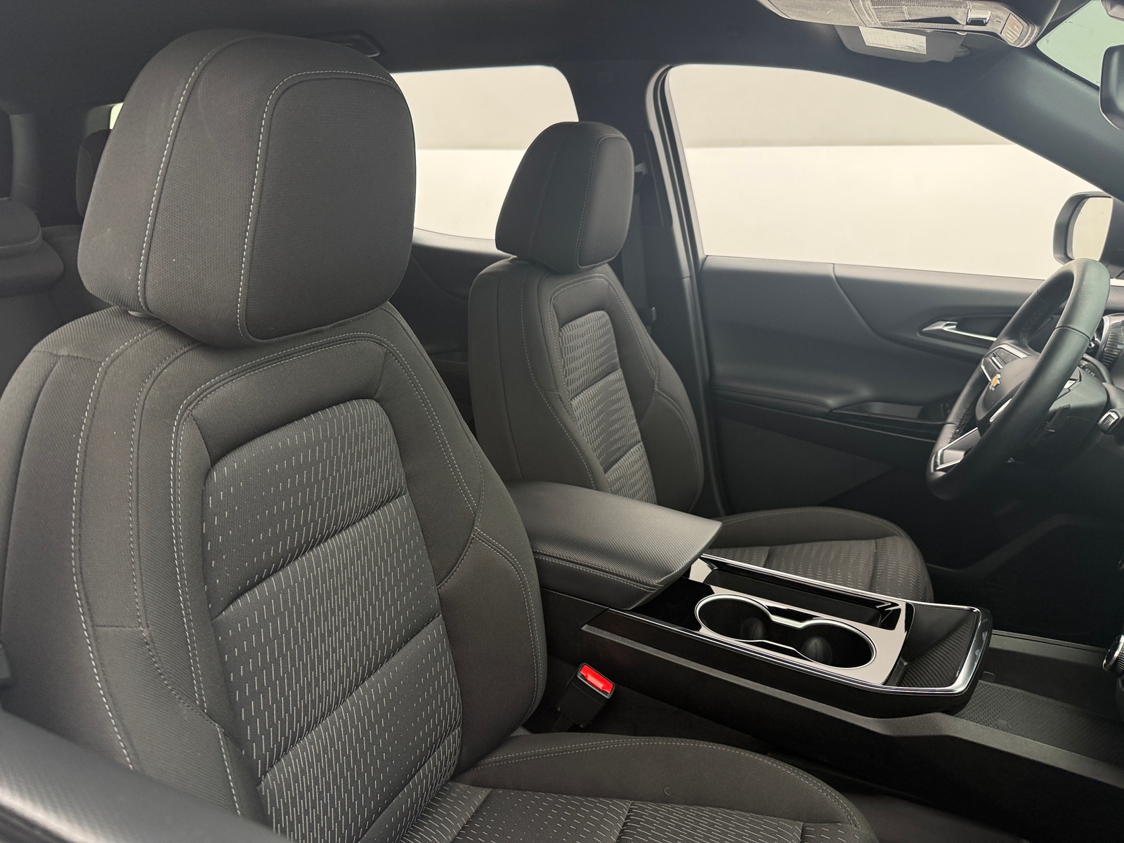 Thumbnail: 2025 Chevrolet Equinox - 2