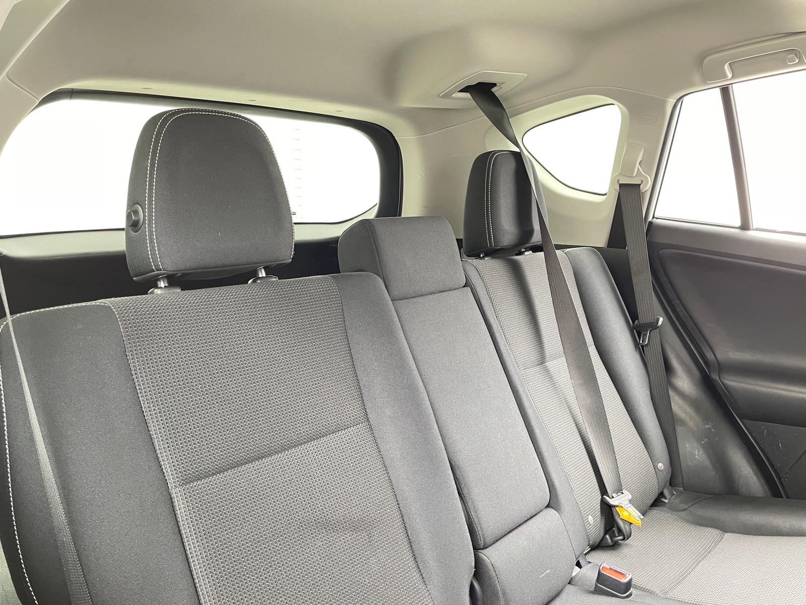 Thumbnail: 2018 Toyota RAV4 - 6