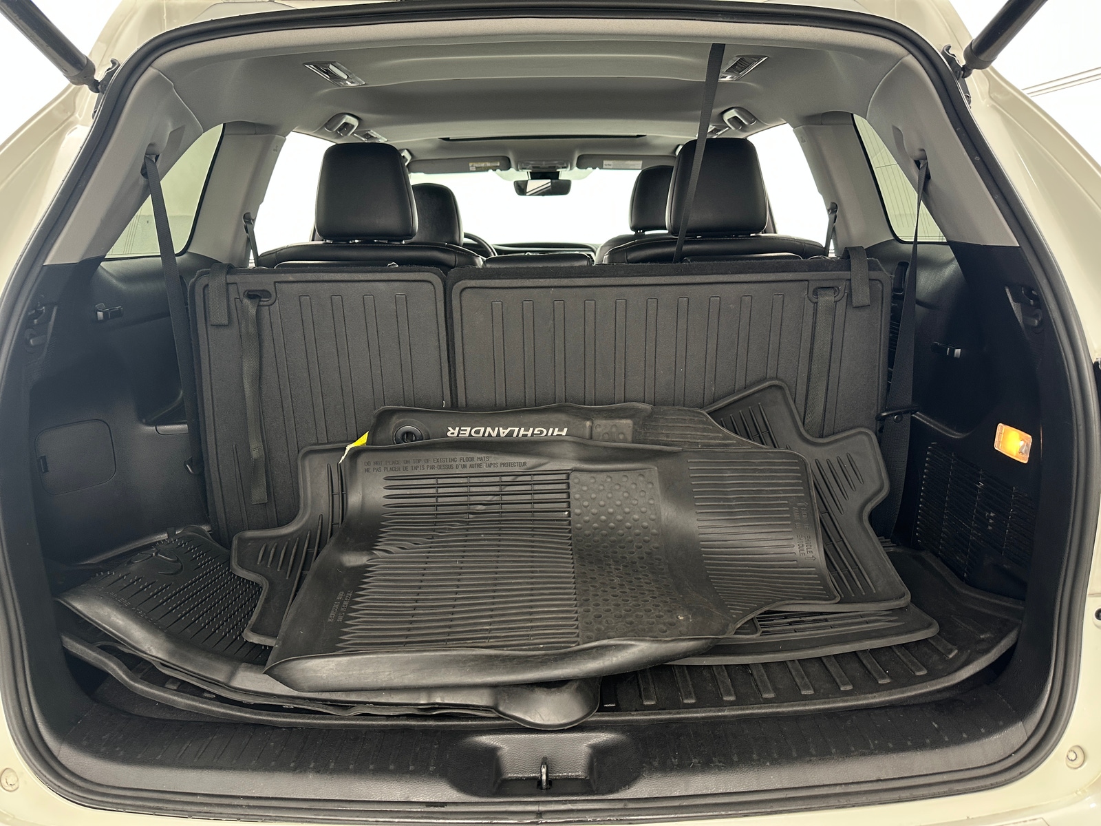 Thumbnail: 2019 Toyota Highlander - 6